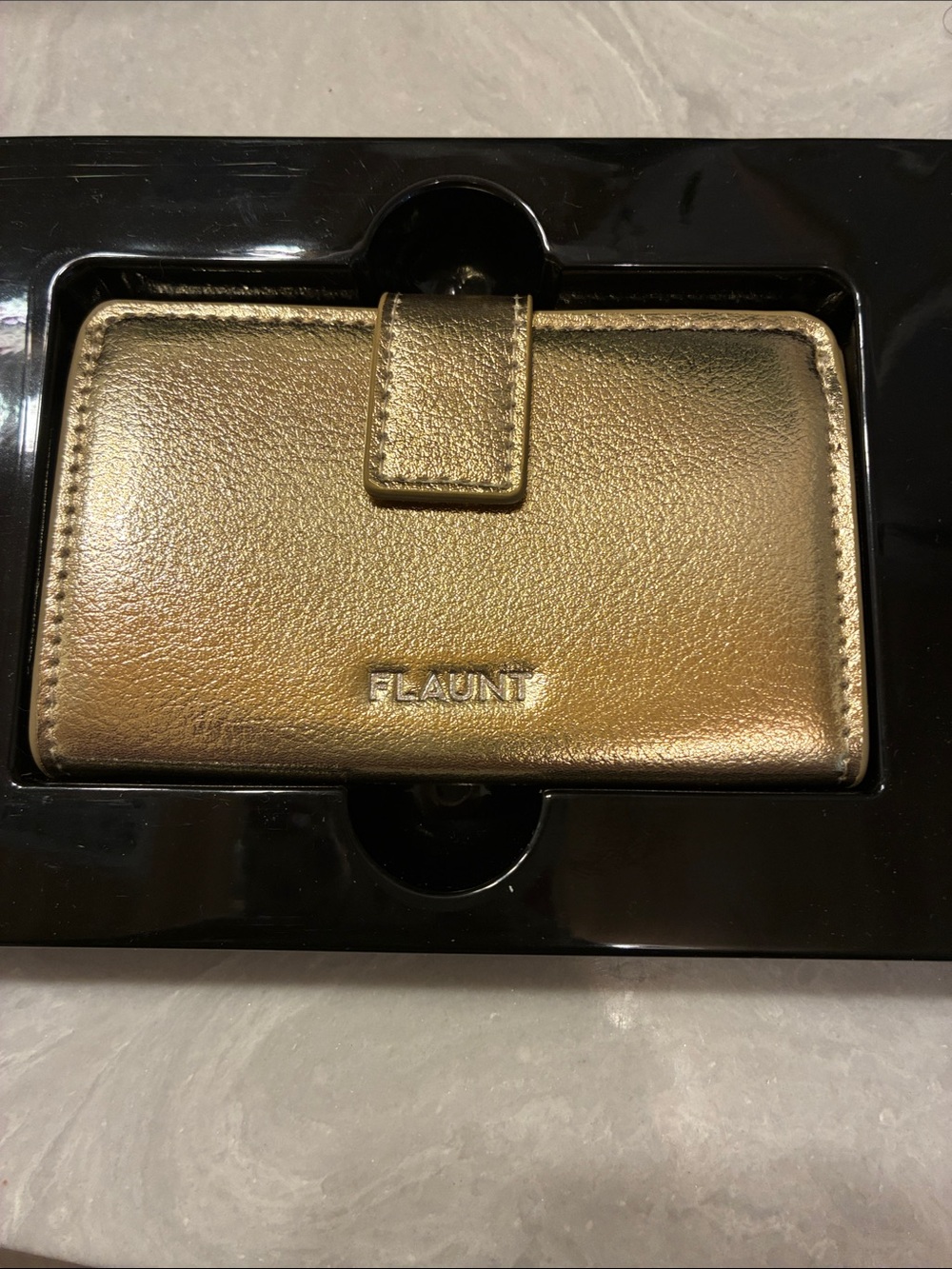 Flaunt Metallic Gold Card Wallet - Compact Leather Organizer